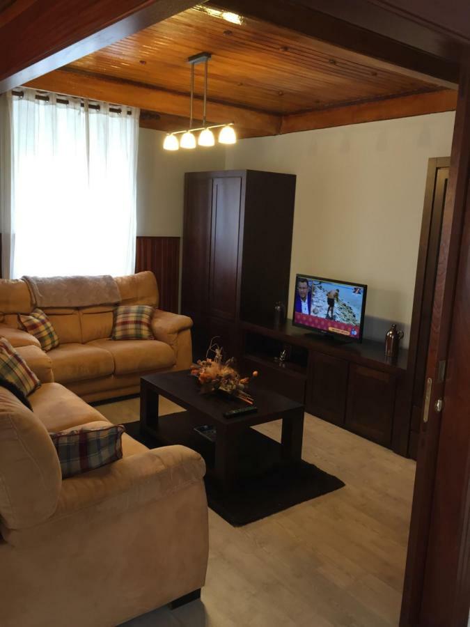 Casa Os Loureiros *